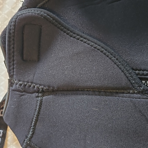 Scubapro Size ML 3mm Full Body Wetsuit - Picture 5 of 7